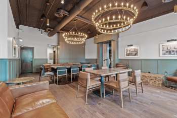 BH_Chandelier_3 BH_Chandelier_3